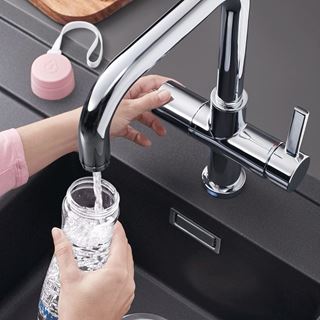 Pure-Flasche-befuellen-Tritan