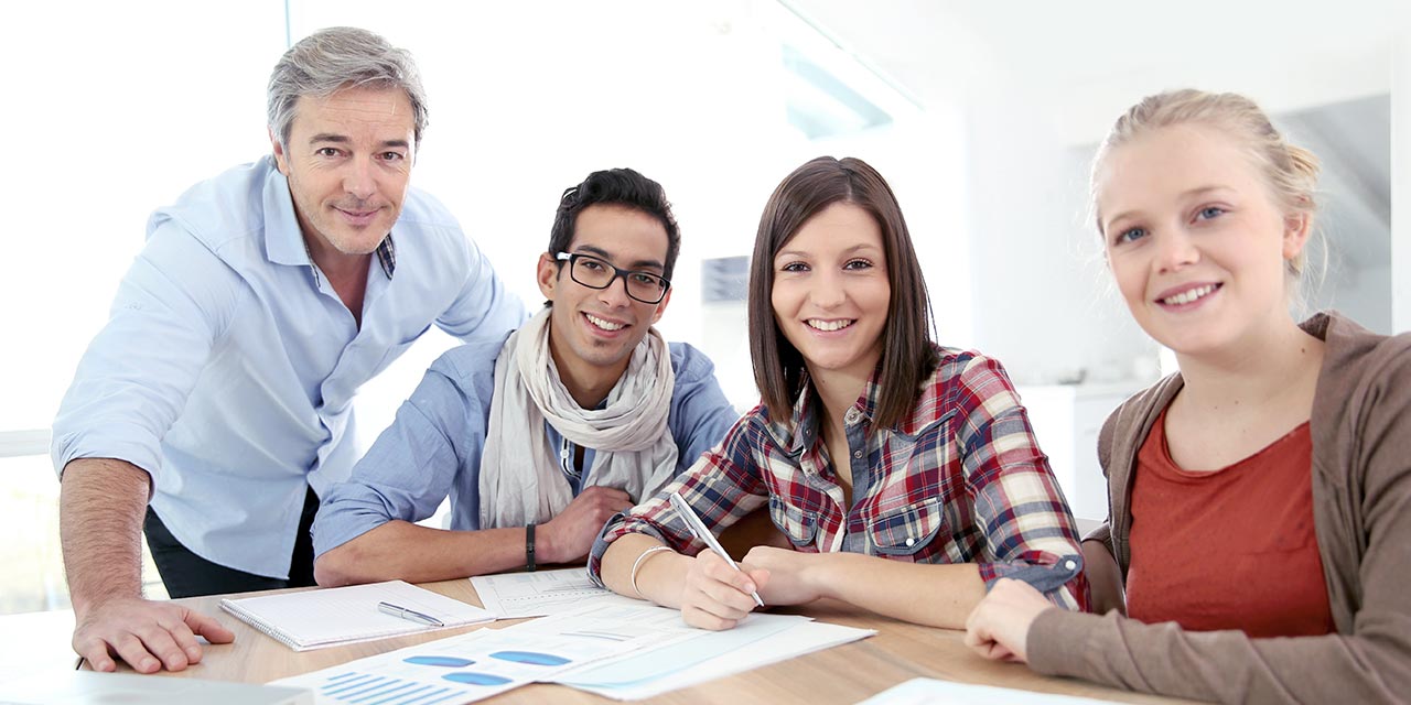 BWT Initiativbewerbung - Absolventen im Büro