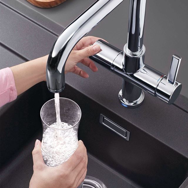 Pure tap water faucet