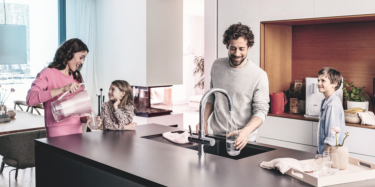 Lokales Wasser trinken.